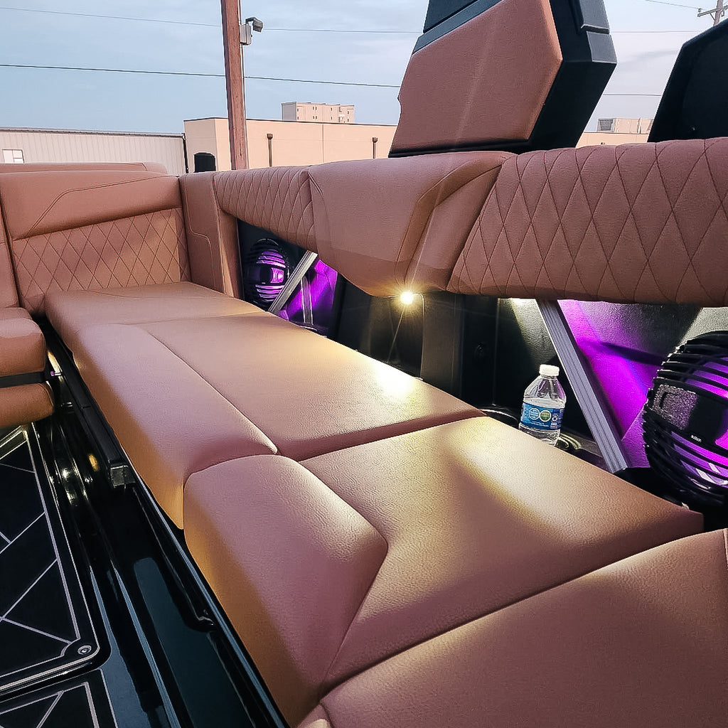 Wake Boat