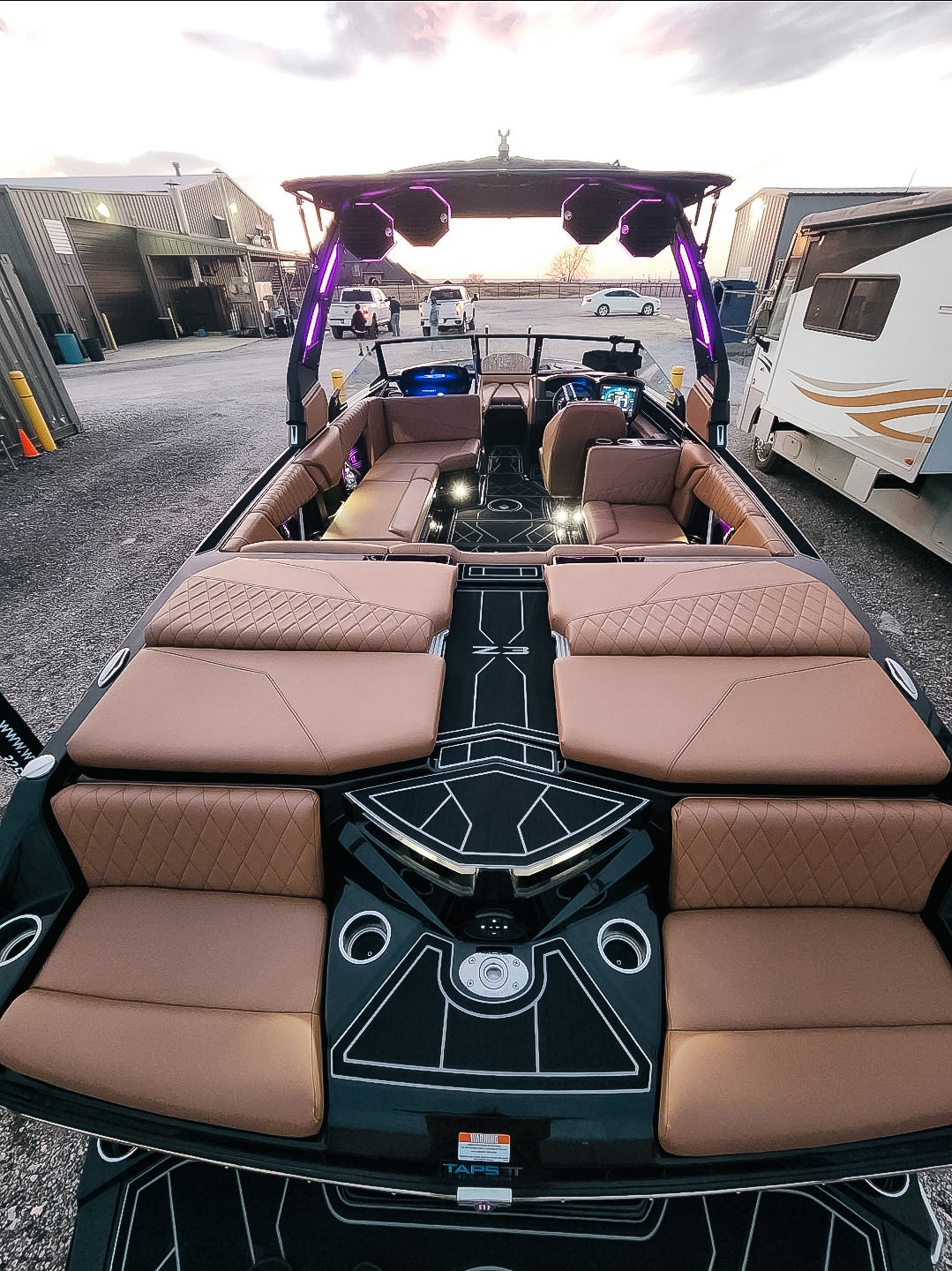 Wake Boat